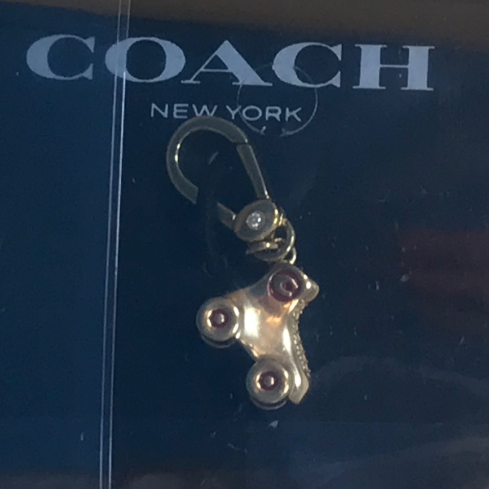 NWT Coach Gold Tone Limited Edition Roller Skate Charm Still In Packaging - Picture 11 of 12